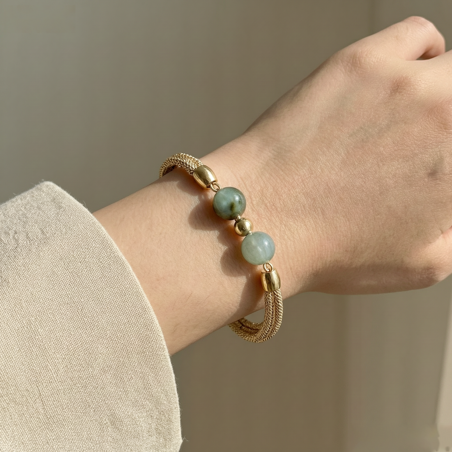 Elegant Green Bead Gold Bracelet